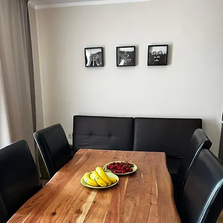 Гостьовий будинок Blue Bay House Несебир
